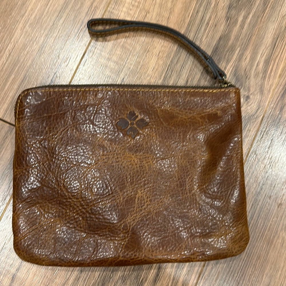 Patricia Nash Cassini Genuine Leather Wristlet Clutch cognac P34906 NWT